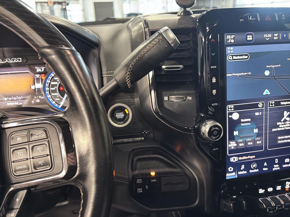 Ram 3500 Limited Roues Double 2022-12