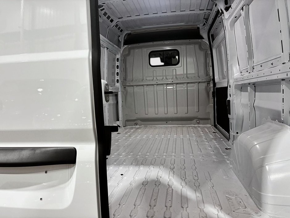2025 Ram Promaster Cargo Van 2500 TRADESMAN W/ PASS SEAT-6