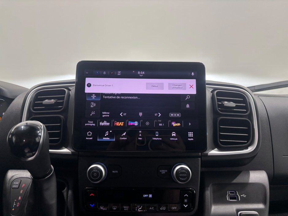 2025 Ram ProMaster Cargo Van SLT+-18