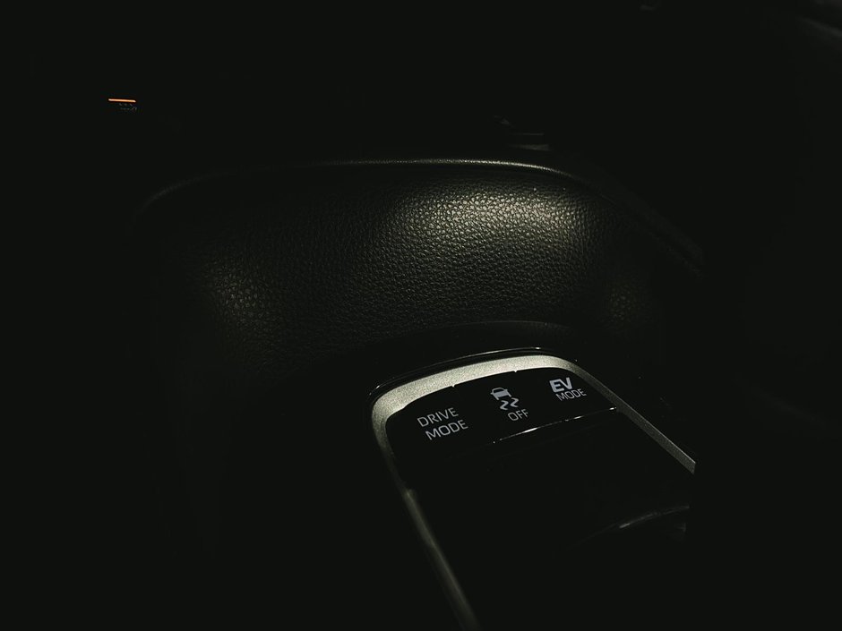 2024 Toyota Corolla LE HYBRID AWD-14