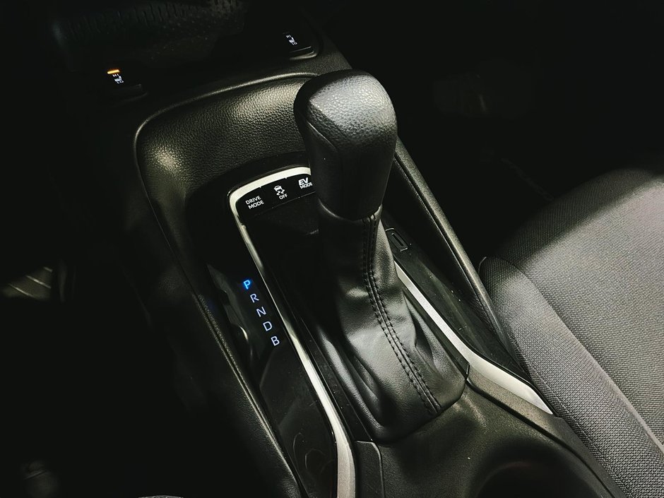 2024 Toyota Corolla LE HYBRID AWD-13