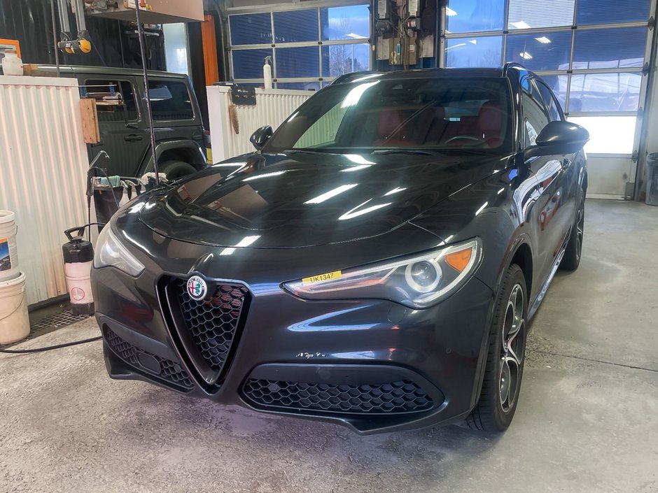 Alfa Romeo Stelvio  2022 à St-Jérôme, Québec - w940px