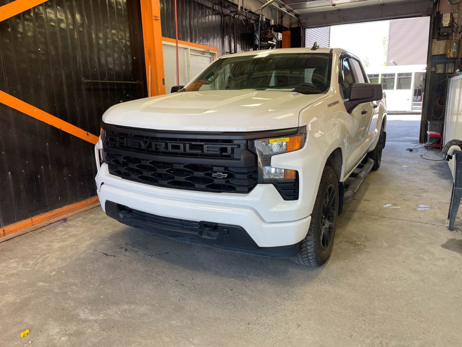 2024 Chevrolet Silverado 1500 in St-Jérôme, Quebec - w940px