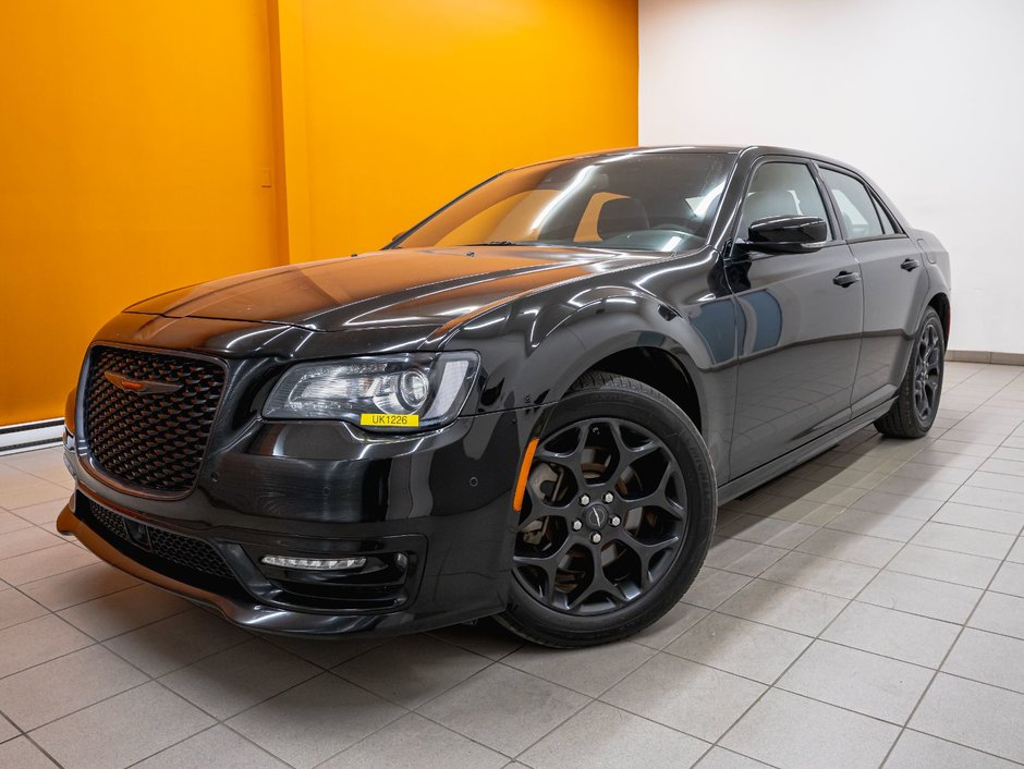 2023 Chrysler 300 in St-Jérôme, Quebec - w940px