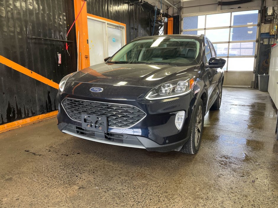2021 Ford Escape Hybrid in St-Jérôme, Quebec - w940px