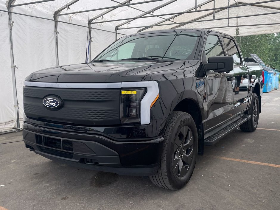 2024 Ford F-150 Lightning in St-Jérôme, Quebec - w940px