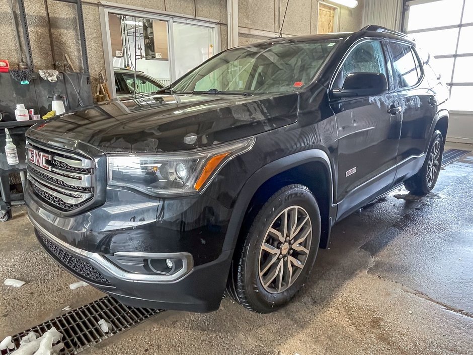 2017 GMC Acadia in St-Jérôme, Quebec - w940px