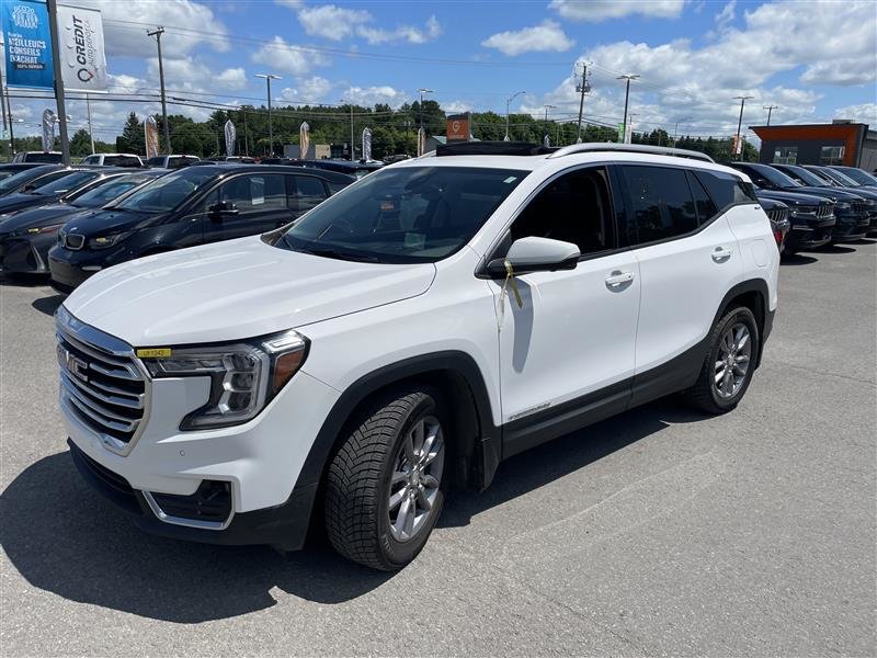 2022 GMC Terrain in St-Jérôme, Quebec - w940px