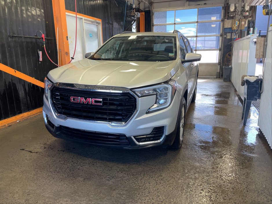 2022 GMC Terrain in St-Jérôme, Quebec - w940px