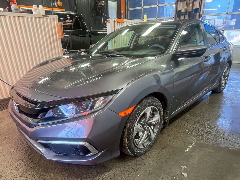 2020 Honda Civic in St-Jérôme, Quebec - w940px