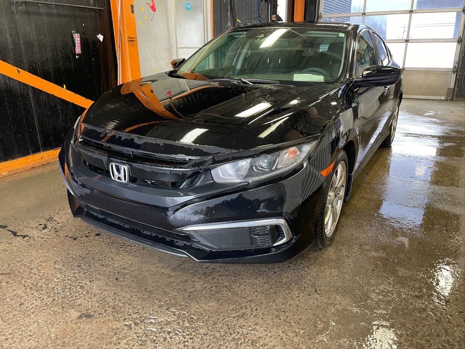 2021 Honda Civic in St-Jérôme, Quebec - w940px