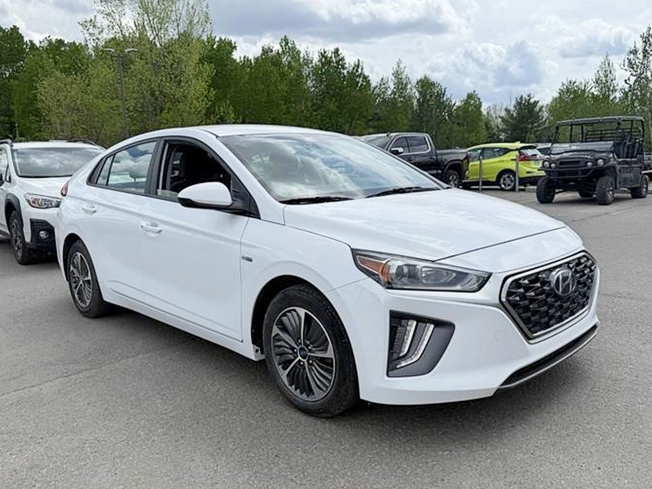 2020 Hyundai IONIQ PLUG-IN HYBRID in St-Jérôme, Quebec - w940px