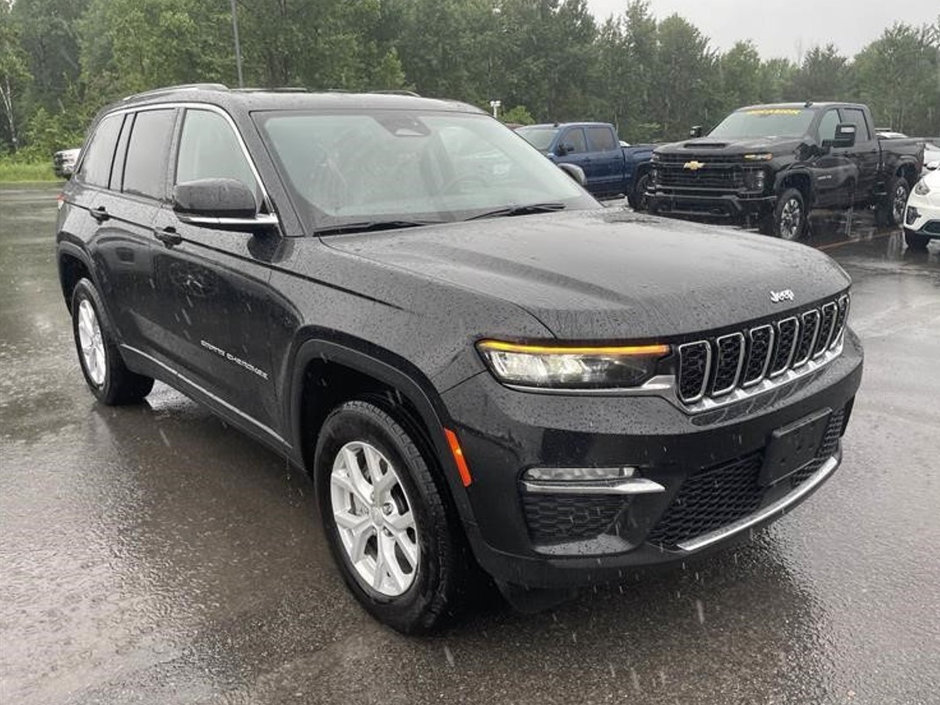 Jeep Grand Cherokee  2023 à St-Jérôme, Québec - w940px