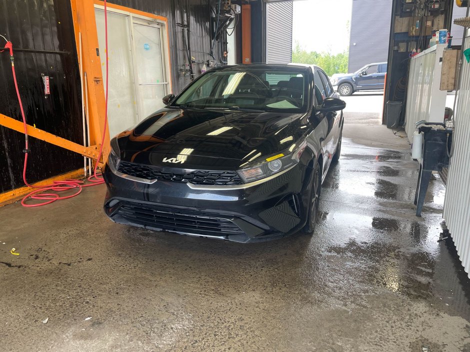 Kia Forte  2023 à St-Jérôme, Québec - w940px