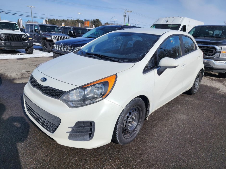 Kia Rio  2017 à St-Jérôme, Québec - w940px