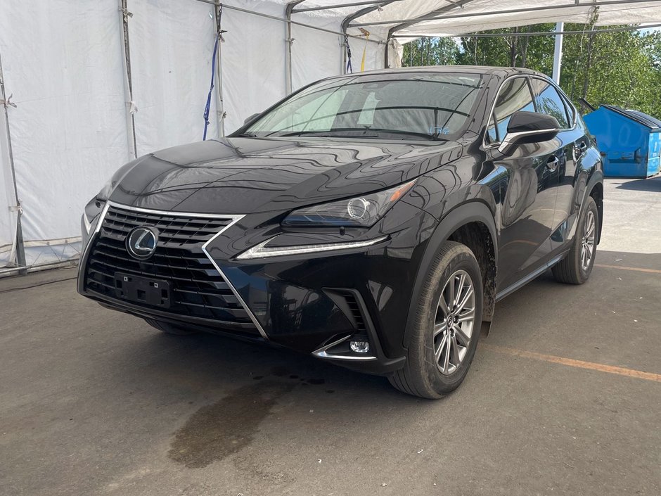 Lexus NX  2021 à St-Jérôme, Québec - w940px