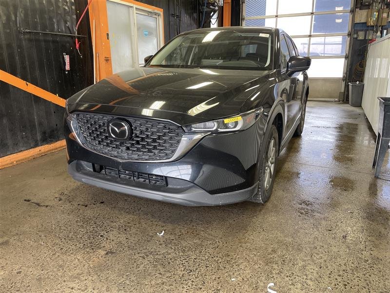 2023 Mazda CX-5 in St-Jérôme, Quebec - w940px