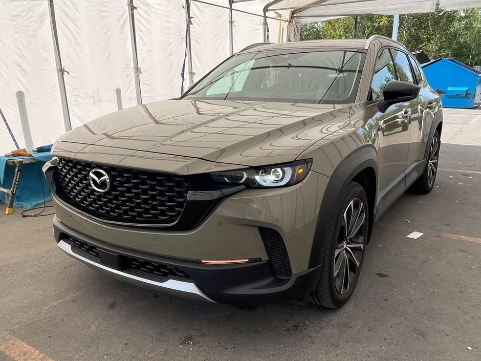 2023 Mazda CX-50 in St-Jérôme, Quebec - w940px