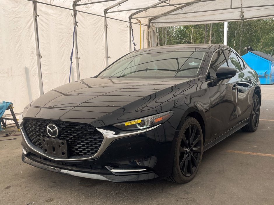 2021 Mazda 3 in St-Jérôme, Quebec - w940px