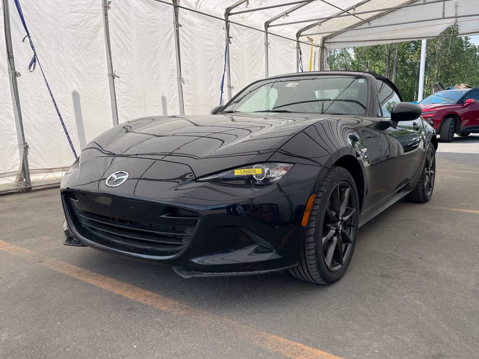 2017 Mazda MX-5 in St-Jérôme, Quebec - w940px