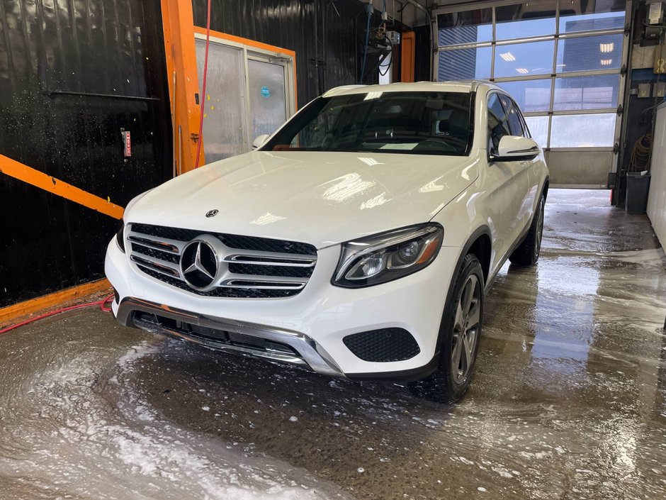 Mercedes-Benz GLC  2019 à St-Jérôme, Québec - w940px