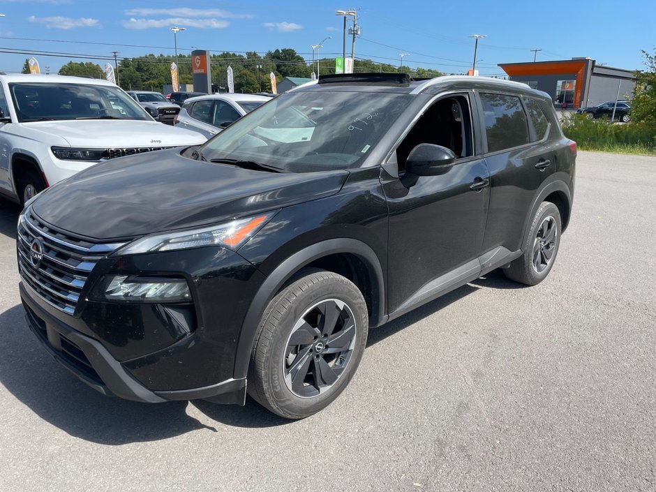 Nissan Rogue  2024 à St-Jérôme, Québec - w940px