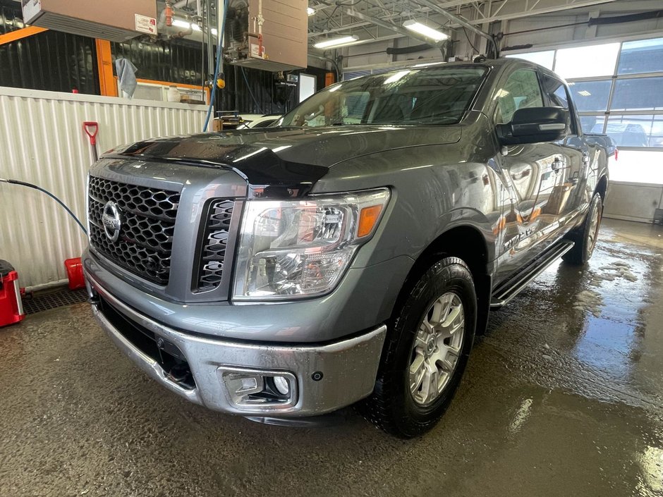 2019 Nissan Titan in St-Jérôme, Quebec - w940px