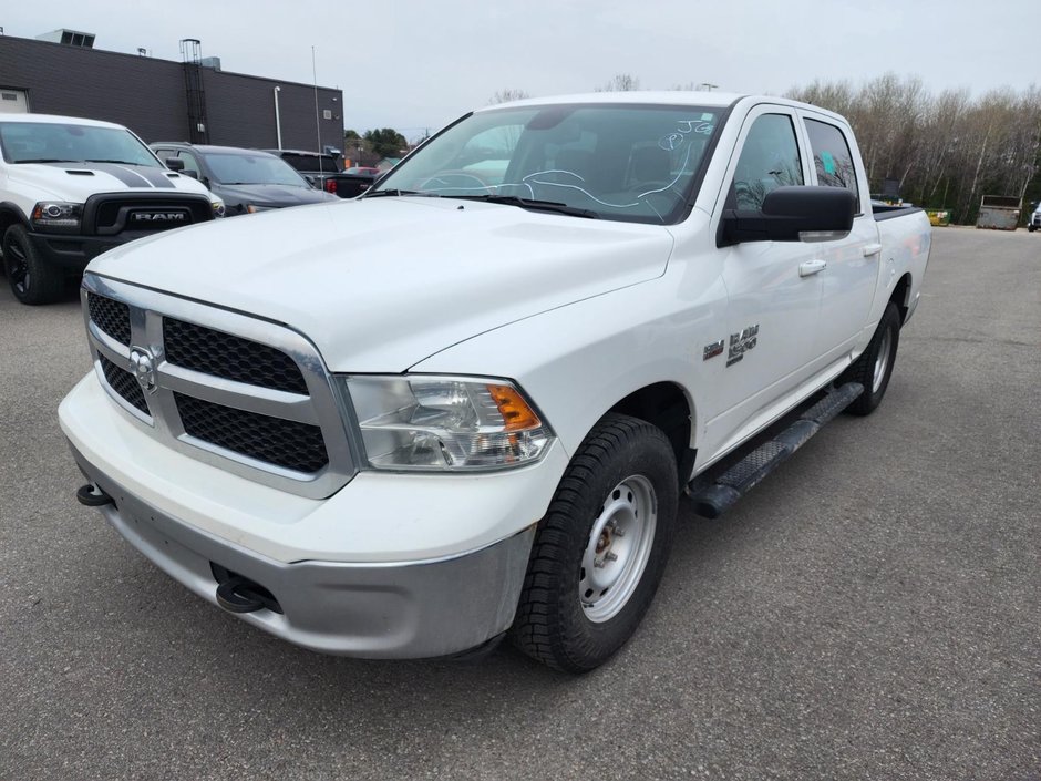 Ram 1500 Classic  2022 à St-Jérôme, Québec - w940px