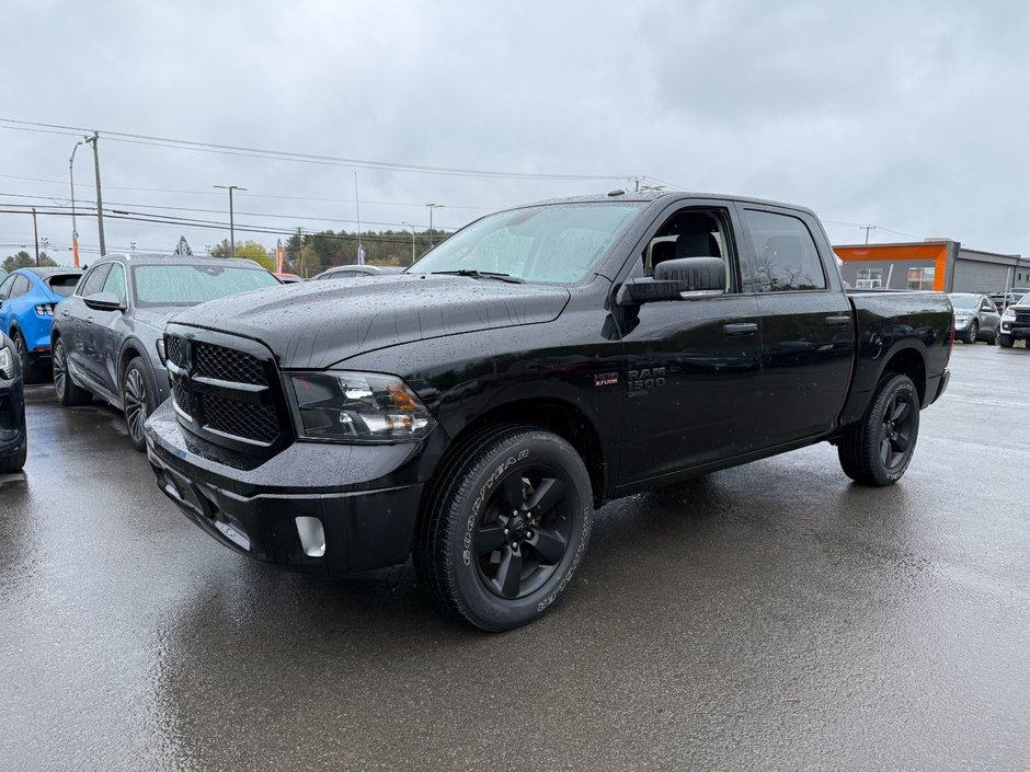 Ram 1500 Classic  2022 à St-Jérôme, Québec - w940px