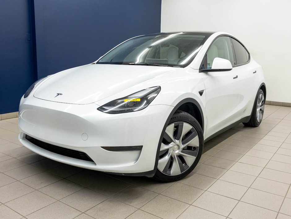 2024 Tesla Model Y in St-Jérôme, Quebec - w940px