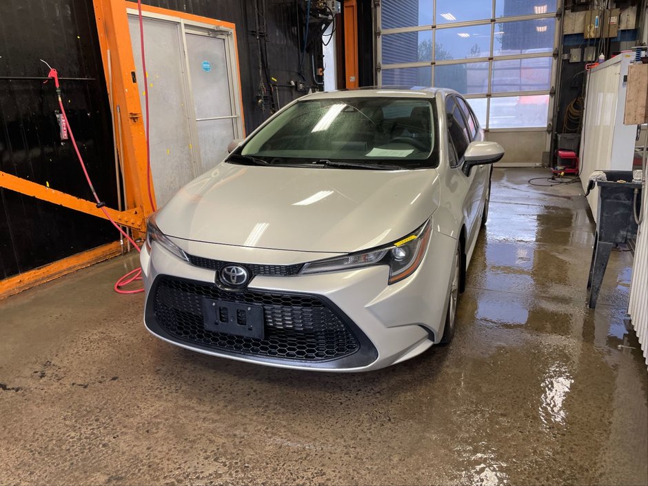 2021 Toyota Corolla in St-Jérôme, Quebec - w940px