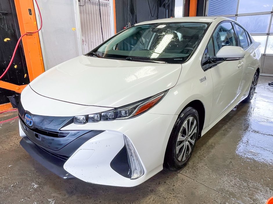 Toyota PRIUS PRIME  2020 à St-Jérôme, Québec - w940px