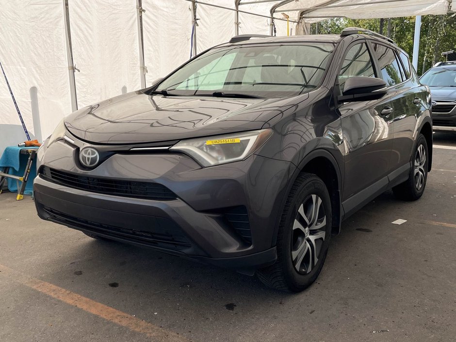 2017 Toyota RAV4 in St-Jérôme, Quebec - w940px