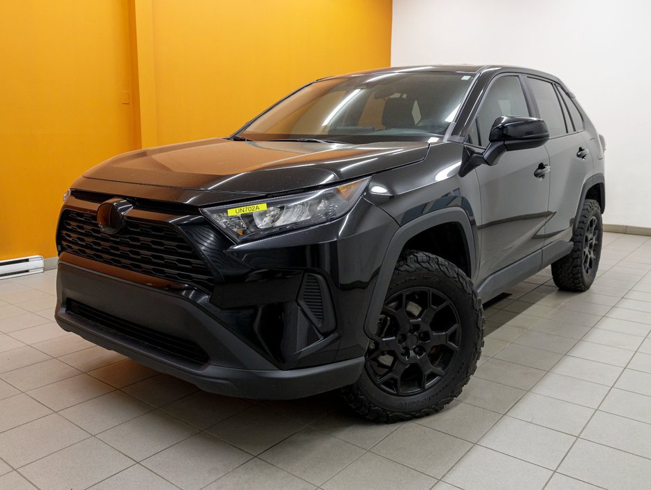 2023 Toyota RAV4 in St-Jérôme, Quebec - w940px