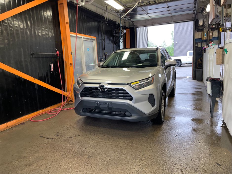 2024 Toyota RAV4 in St-Jérôme, Quebec - w940px