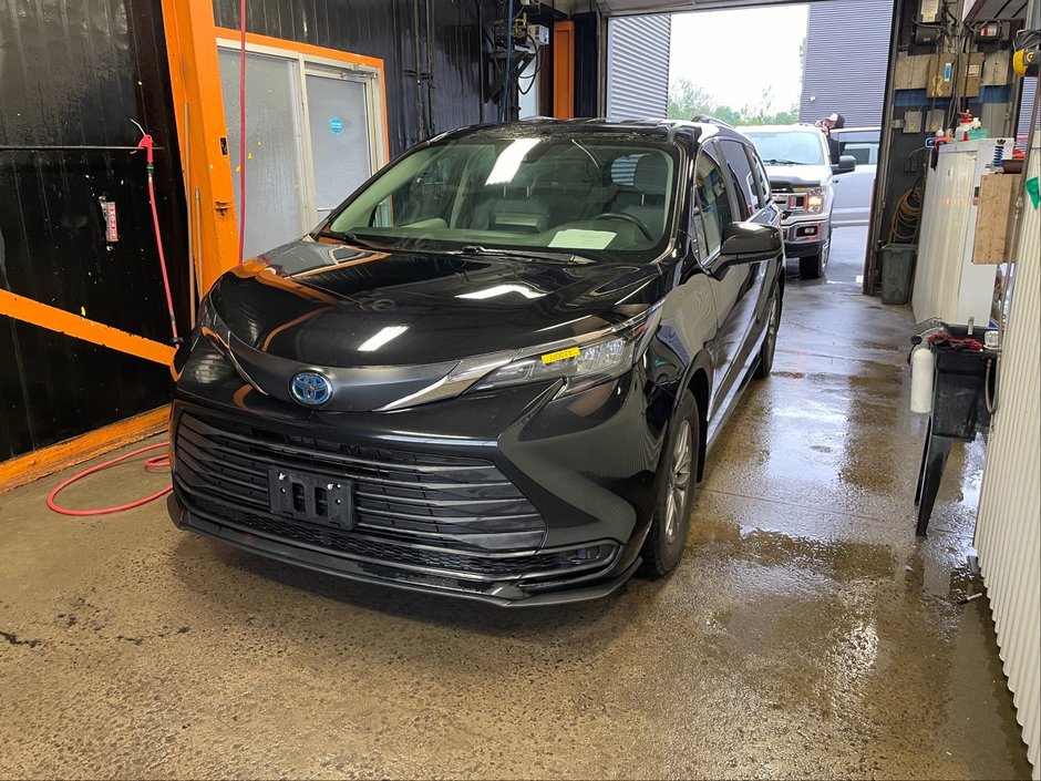 Toyota Sienna  2024 à St-Jérôme, Québec - w940px