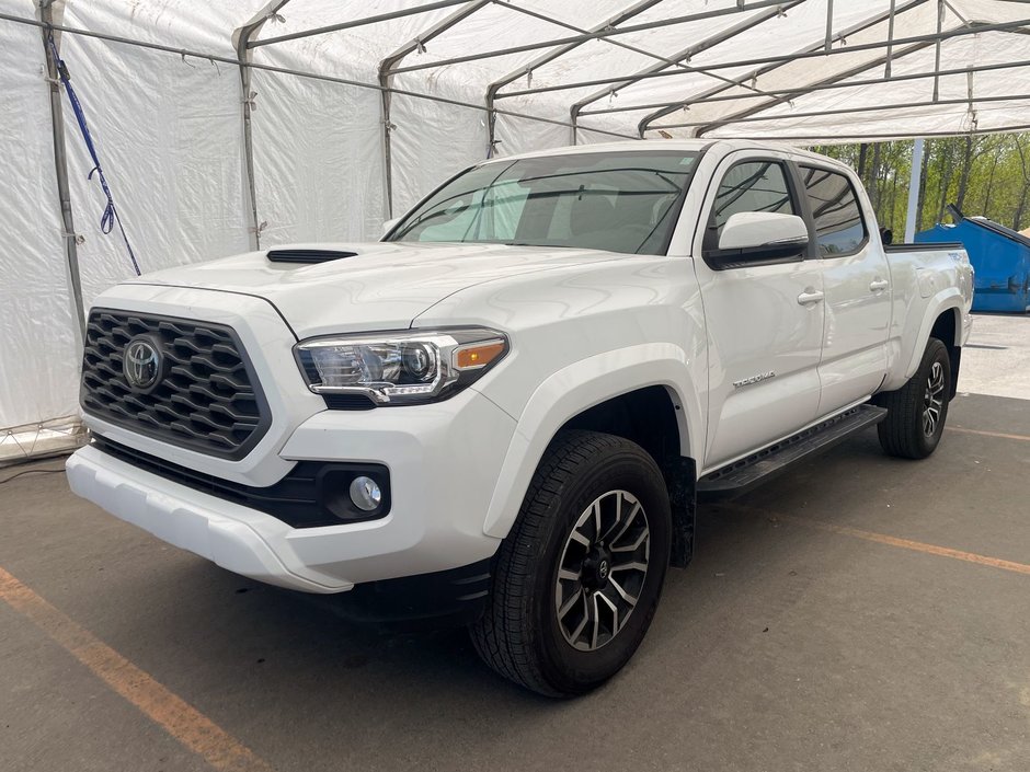 Toyota Tacoma  2023 à St-Jérôme, Québec - w940px