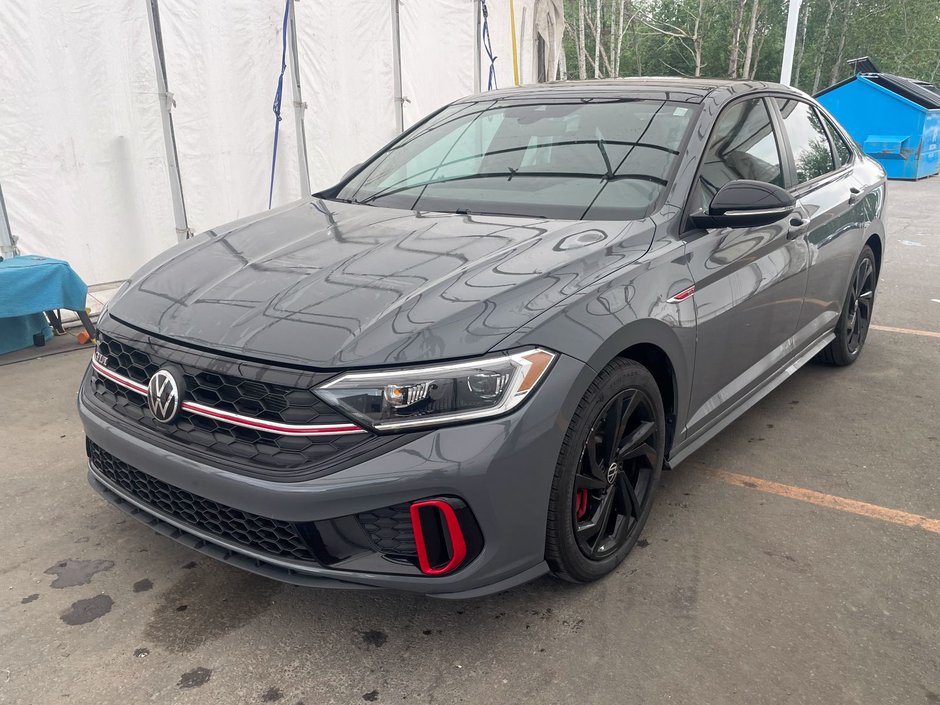 Volkswagen Jetta GLI  2023 à St-Jérôme, Québec - w940px