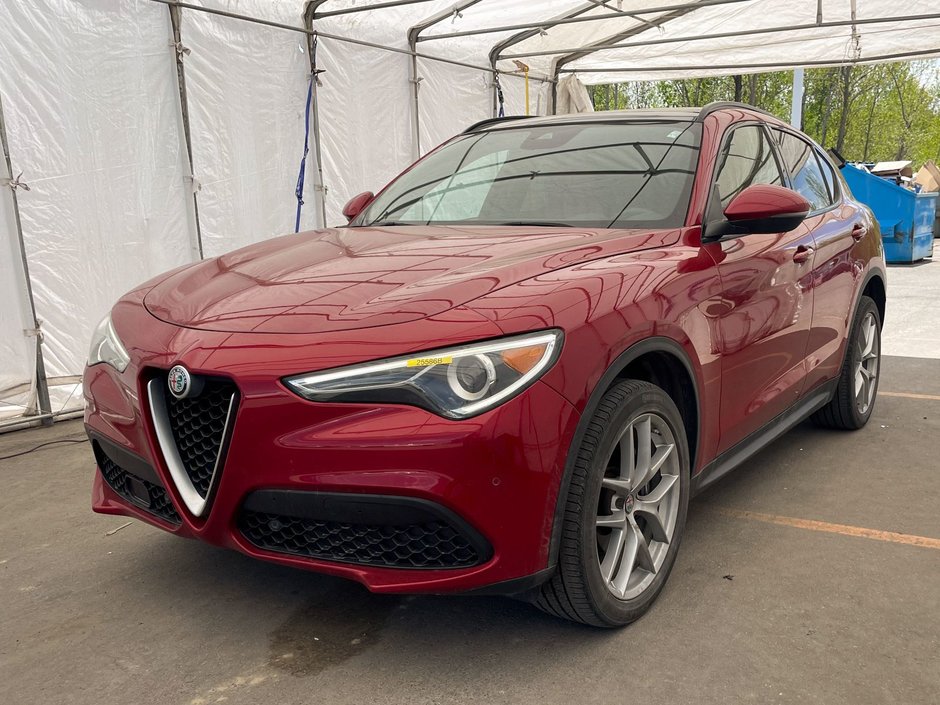 2018 Alfa Romeo Stelvio in St-Jérôme, Quebec - w940px
