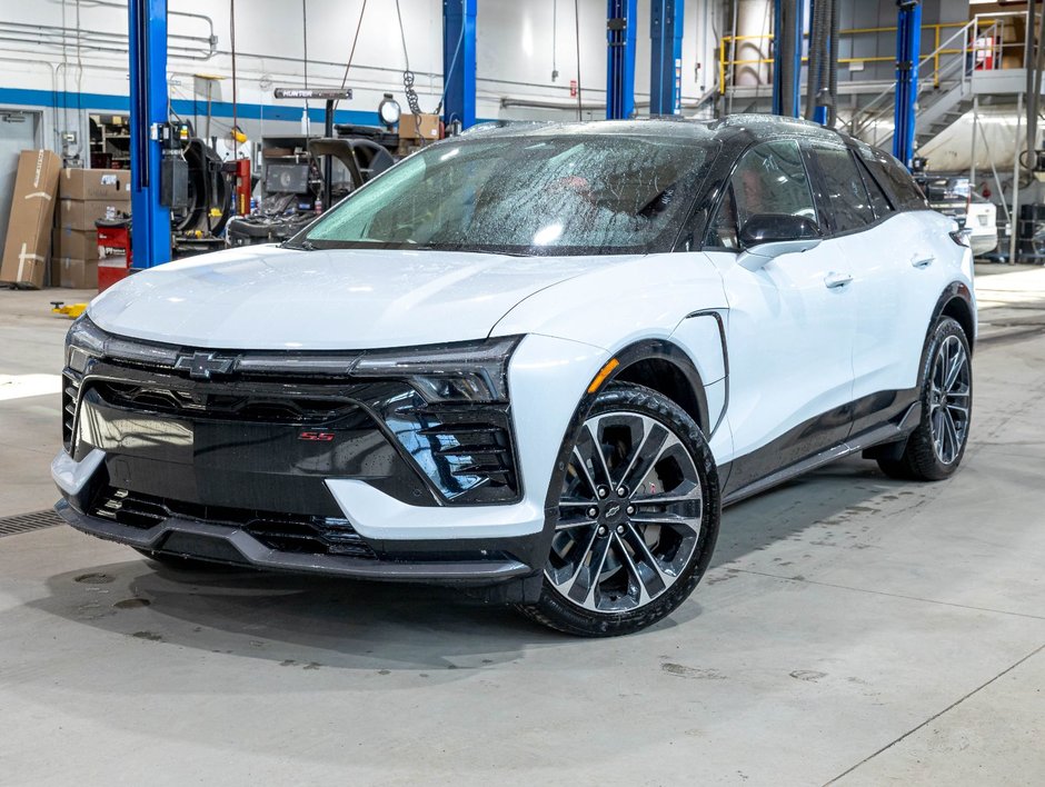 Chevrolet Blazer EV  2026 à St-Jérôme, Québec - w940px