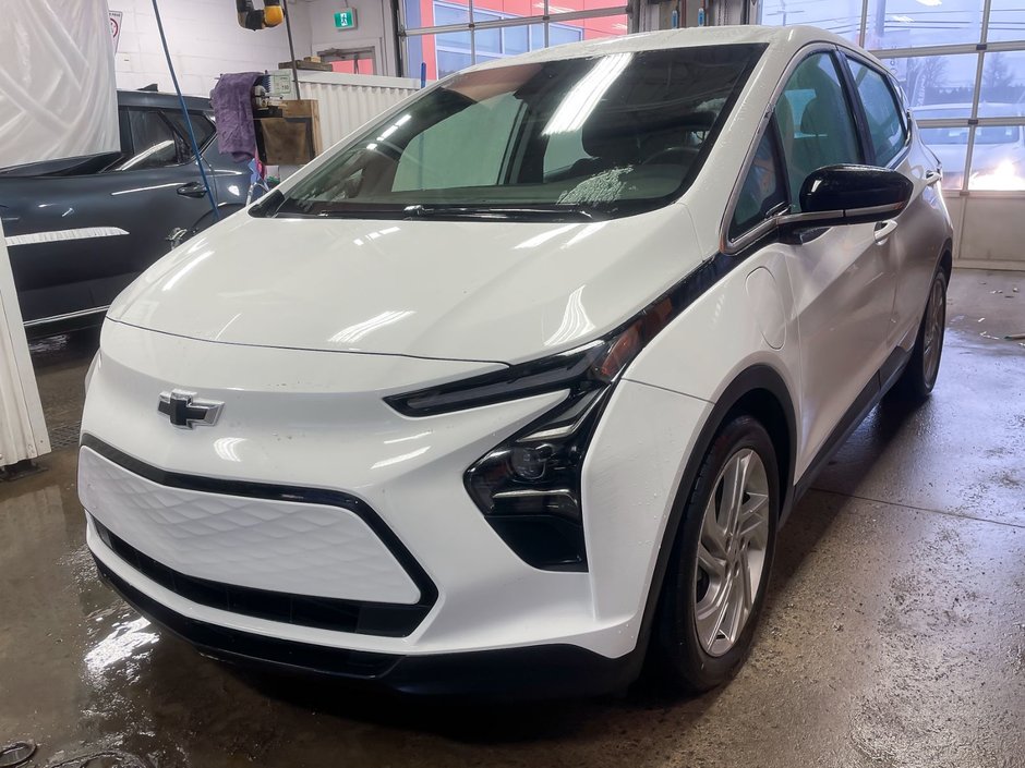 2023 Chevrolet Bolt EV in St-Jérôme, Quebec - w940px