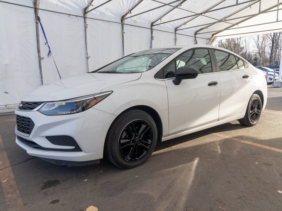 Chevrolet Cruze  2018 à St-Jérôme, Québec - w940px