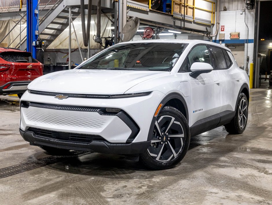 Chevrolet Equinox EV  2026 à St-Jérôme, Québec - w940px