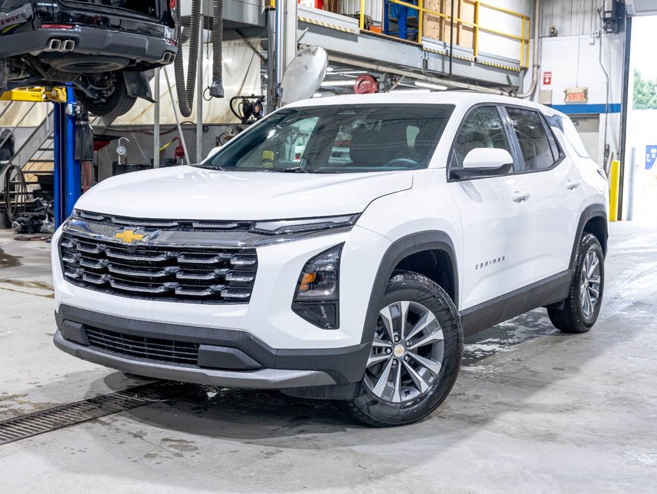 Chevrolet Equinox  2027 à St-Jérôme, Québec - w940px