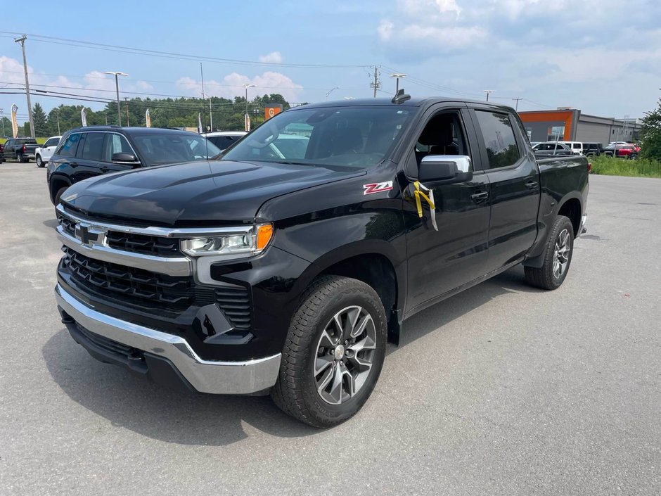 Chevrolet Silverado 1500  2023 à St-Jérôme, Québec - w940px