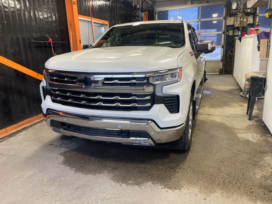 Chevrolet Silverado 1500  2024 à St-Jérôme, Québec - w940px