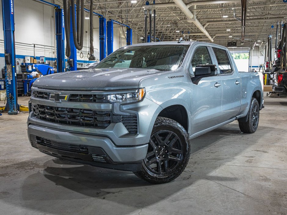 2025 Chevrolet Silverado 1500 in St-Jérôme, Quebec - w940px