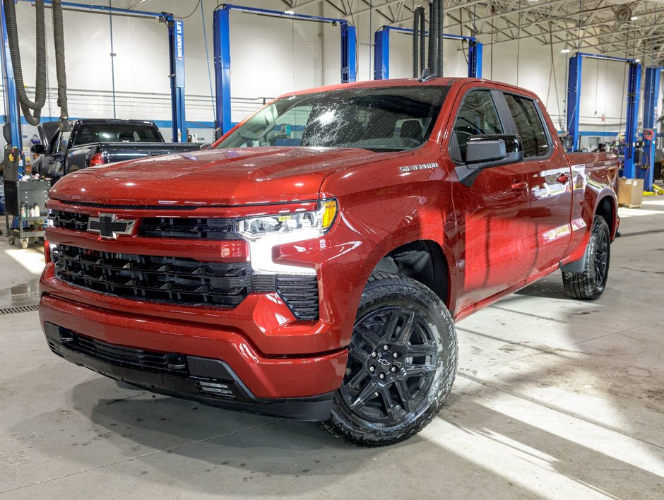 2025 Chevrolet Silverado 1500 in St-Jérôme, Quebec - w940px