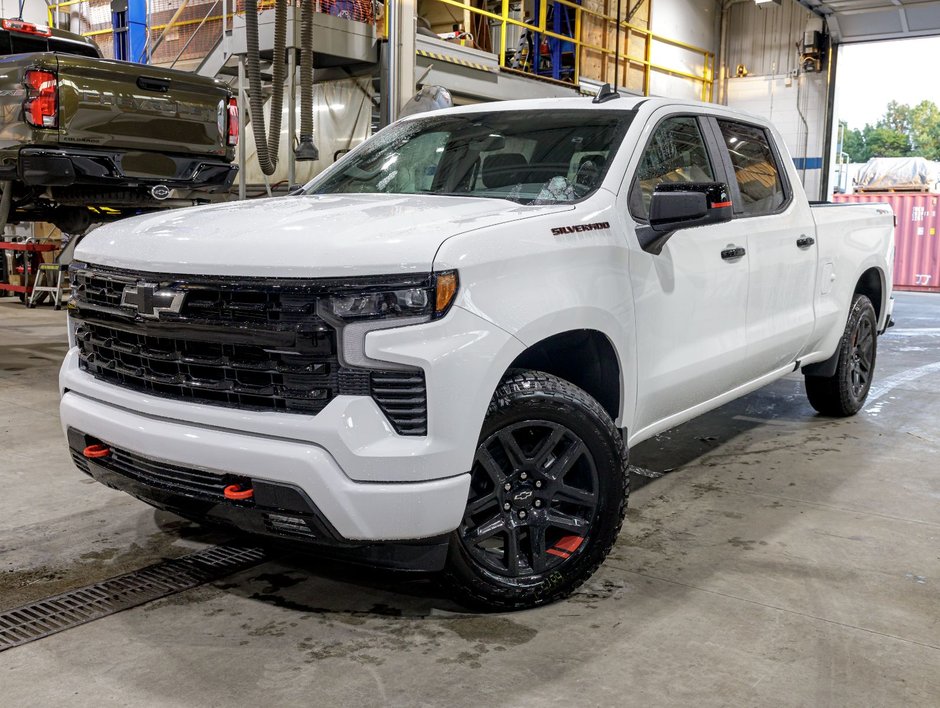 2026 Chevrolet Silverado 1500 in St-Jérôme, Quebec - w940px