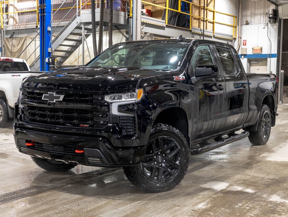Chevrolet Silverado 1500  2026 à St-Jérôme, Québec - w940px